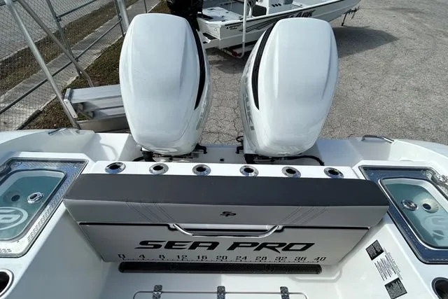 Slide: The Image of Sea Pro 292 Offshore 2025 - 26