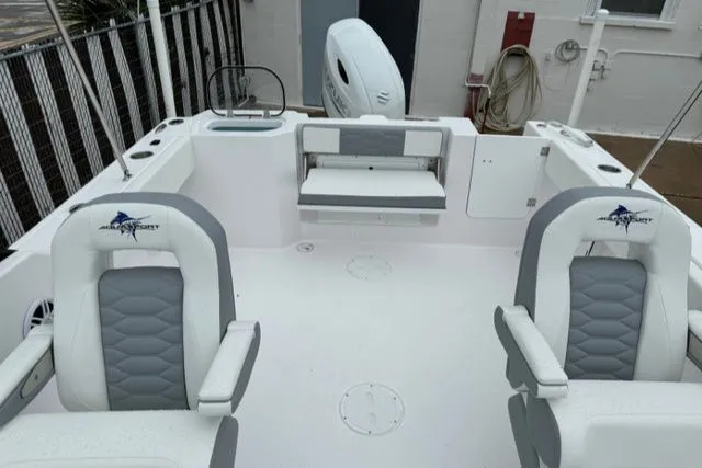 Slide: The Image of Aquasport 2200 DC 2024 - 3