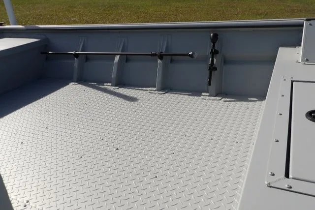 Slide: The Image of SeaArk 1660 MVT 2024 - 13