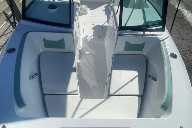 Slide: The Image of Aquasport 2200 DC 2024 - 6