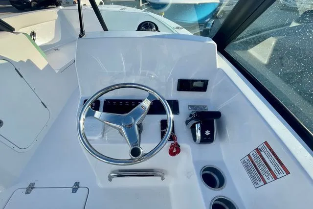 Slide: The Image of Aquasport 2200 DC 2024 - 9