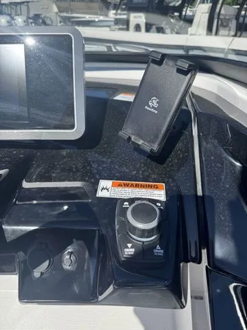 Slide: The Image of Yamaha SX250 2025 - 16