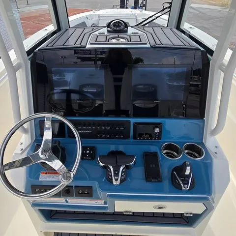 Slide: The Image of Cobia 265 Center Console 2026 - 19