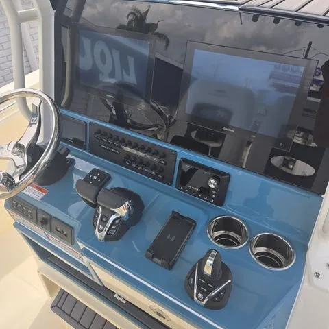 Slide: The Image of Cobia 265 Center Console 2026 - 20