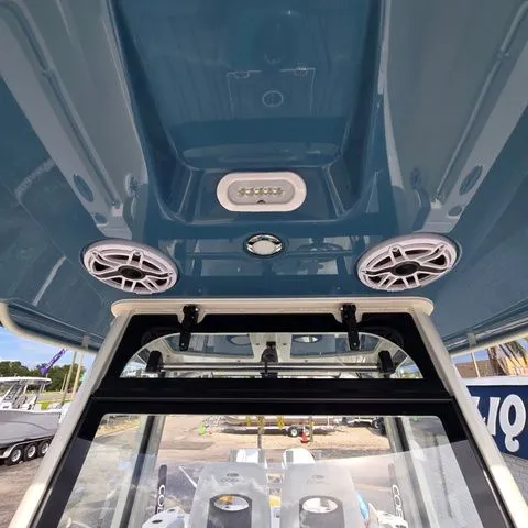 Slide: The Image of Cobia 265 Center Console 2026 - 30