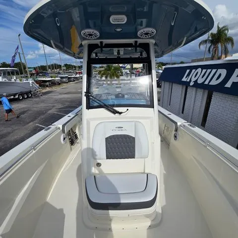 Slide: The Image of Cobia 265 Center Console 2026 - 33