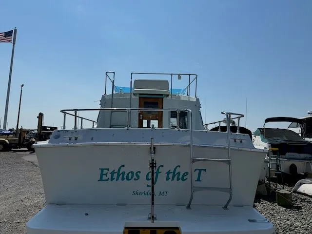 Slide: The Image of Tollycraft 26 1974 - 28