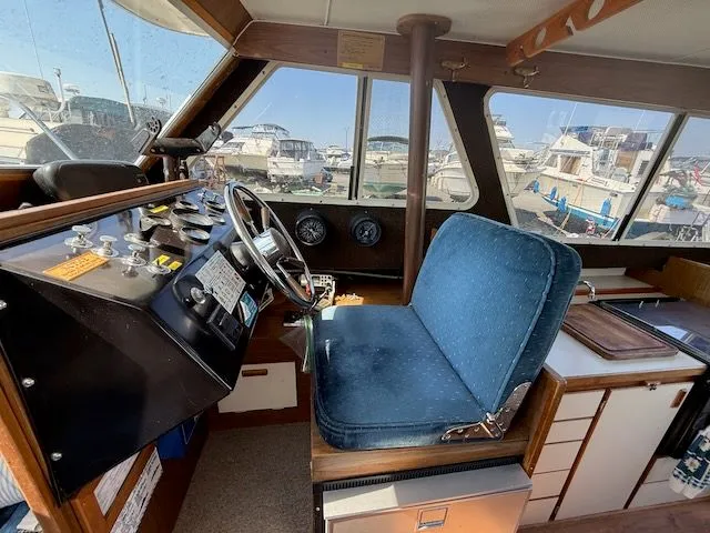 Slide: The Image of Tollycraft 26 1974 - 8