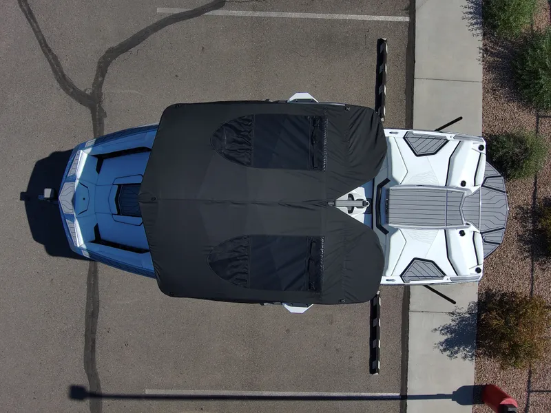 Slide: The Image of Nautique G23 2026 - 12