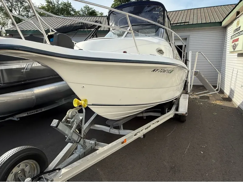 Slide: The Image of Sea Fox 210 Walk Around 2002 - 10