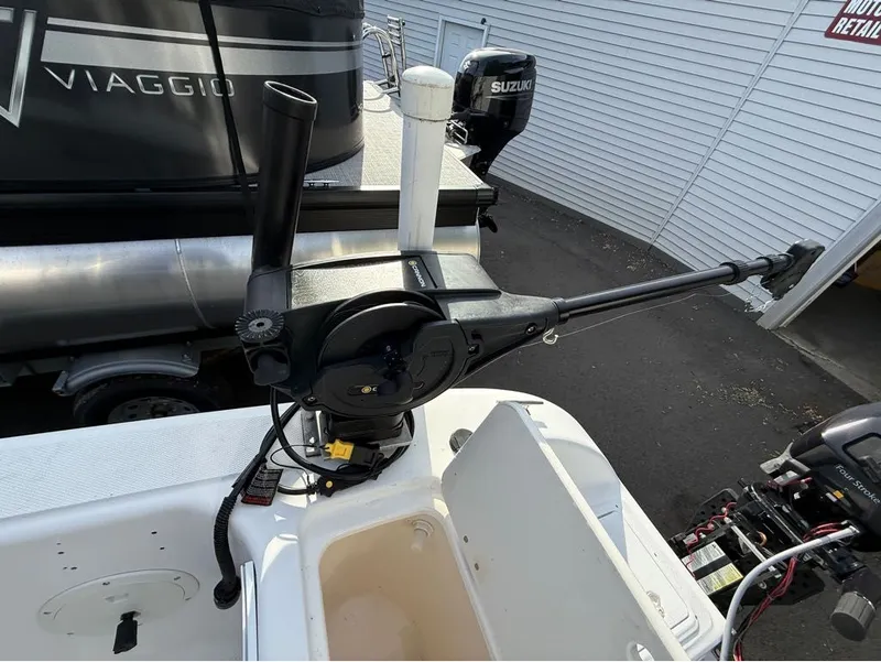 Slide: The Image of Sea Fox 210 Walk Around 2002 - 11