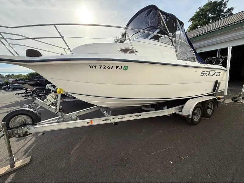 Slide: The Image of Sea Fox 210 Walk Around 2002 - 16