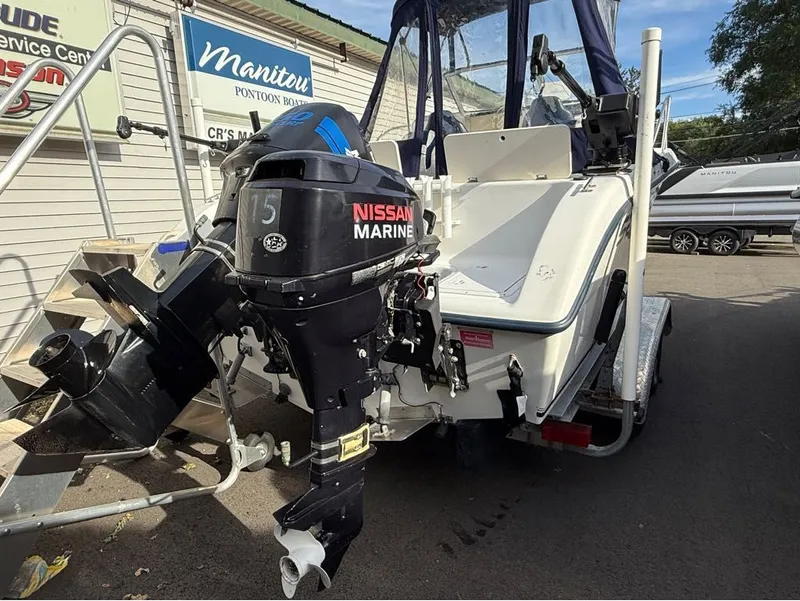 Slide: The Image of Sea Fox 210 Walk Around 2002 - 19