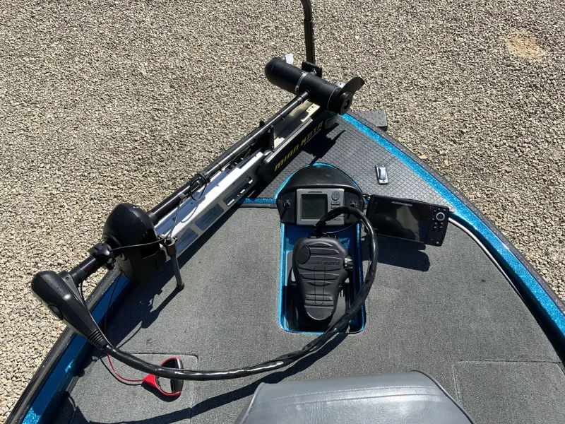 Slide: The Image of Triton 18X3 DC & SC 2009 - 10