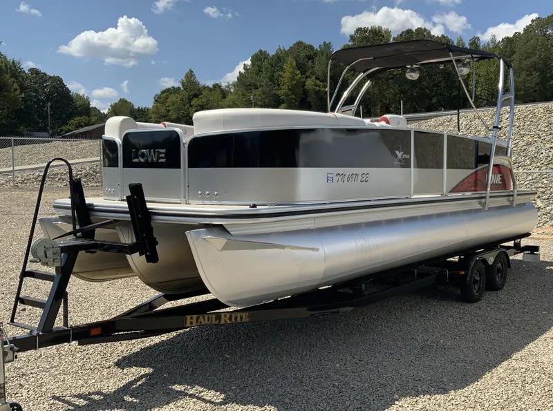 Slide: The Image of Lowe X250 Cruise 2013 - 14