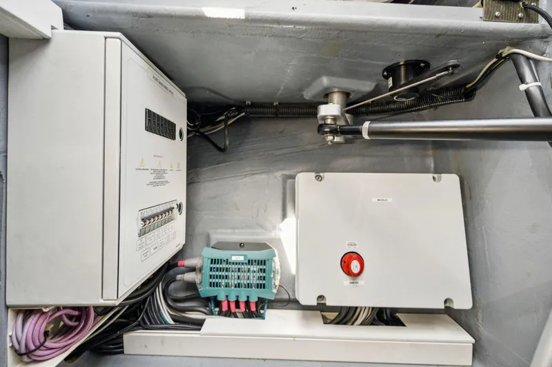 Slide: The Image of Modern kitchen stove with kettle on Itacatamarans 14.99, 2019 model. - 76