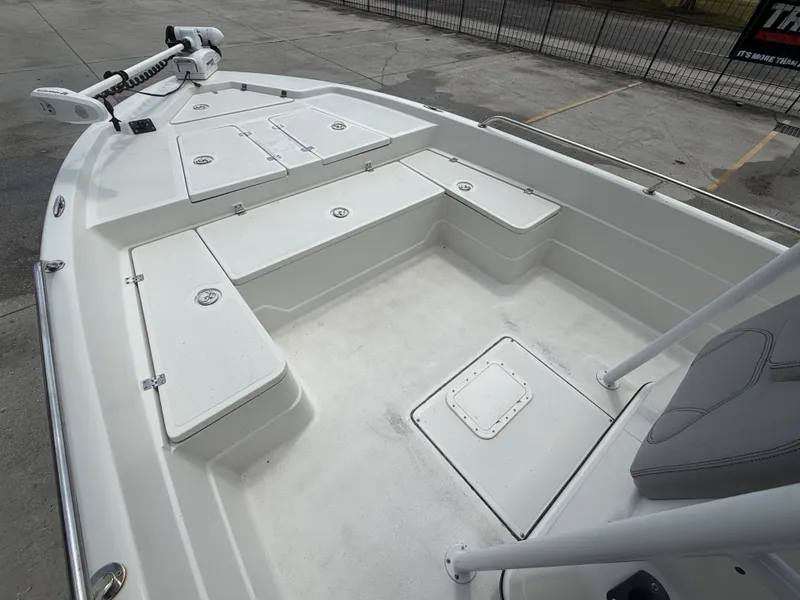 Slide: The Image of Skeeter ZX 2400 2003 - 5