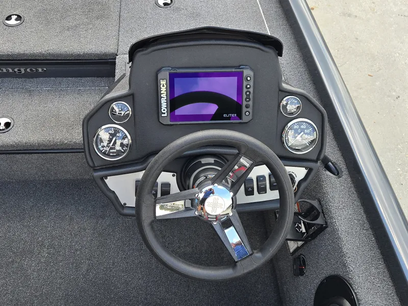 Slide: The Image of Ranger Boats RANGER RT 178 2022 - 12