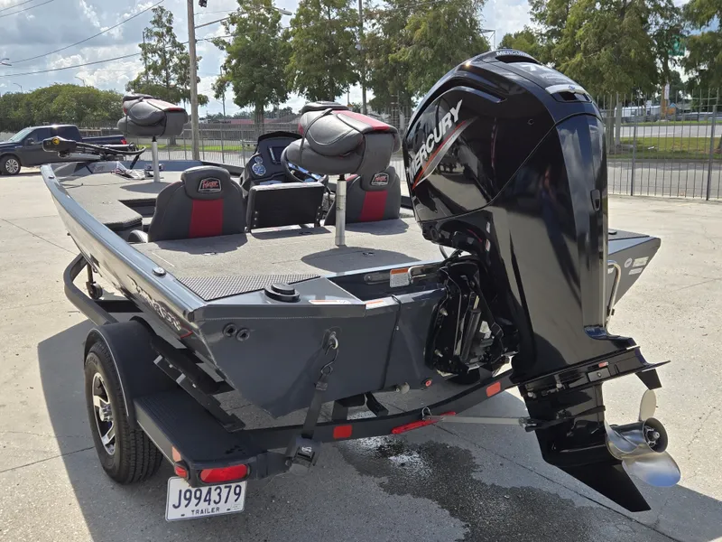 Slide: The Image of Ranger Boats RANGER RT 178 2022 - 8