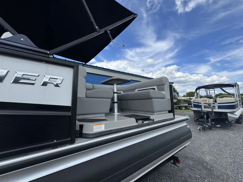 Slide: The Image of Premier Solaris Rev 250 2025 - 21