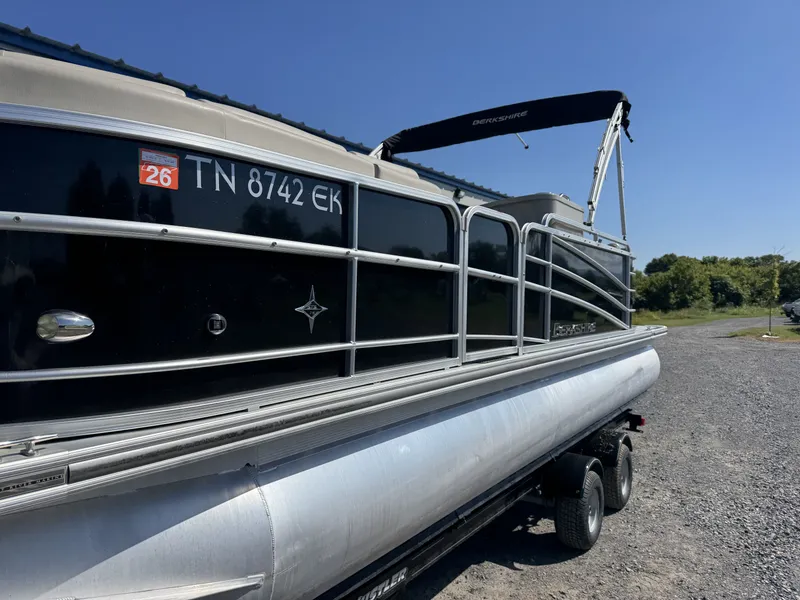 Slide: The Image of Berkshire STS Entertainment Series 23E 2.0 2016 - 2