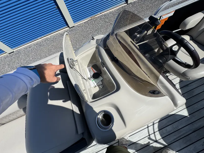 Slide: The Image of Berkshire STS Entertainment Series 23E 2.0 2016 - 32