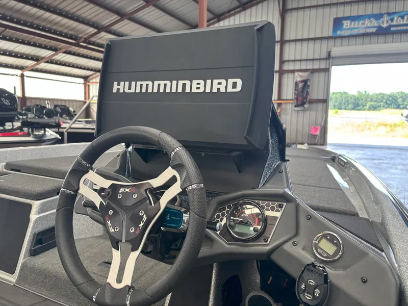 Slide: The Image of Skeeter FXR20 Select 2023 - 10