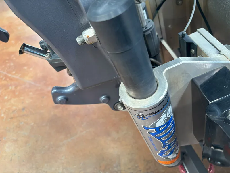 Slide: The Image of Skeeter FXR20 Select 2023 - 23