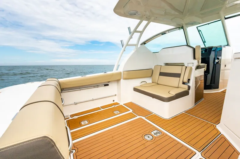 Slide: The Image of Pursuit DC 295 Dual Console 2019 - 18