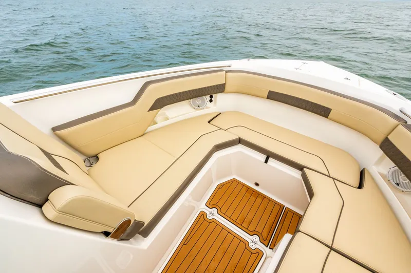 Slide: The Image of Pursuit DC 295 Dual Console 2019 - 24