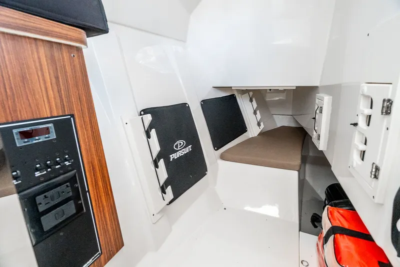 Slide: The Image of Pursuit DC 295 Dual Console 2019 - 35