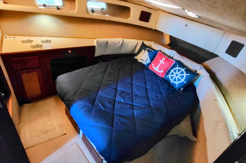 Slide: The Image of Master Stateroom - 24