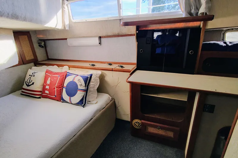 Slide: The Image of Guest Stateroom - 35