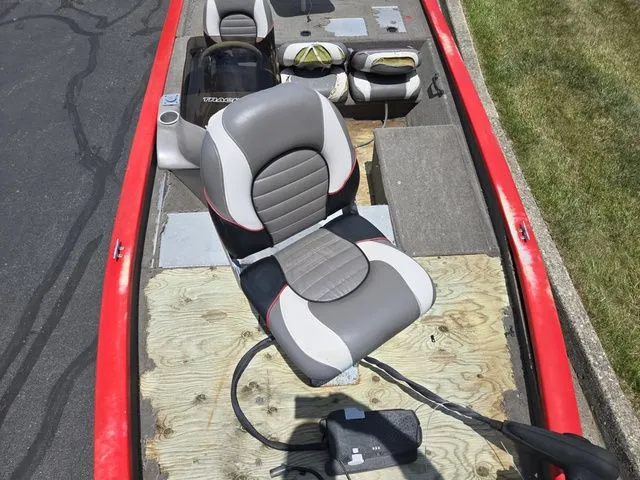 Slide: The Image of Tracker PRO TEAM 175 SE 2004 - 18