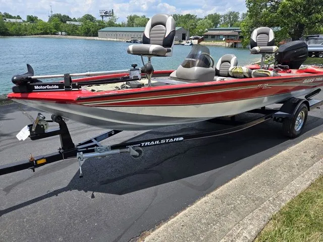 Slide: The Image of Tracker PRO TEAM 175 SE 2004 - 9