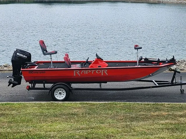 The Image of Caravelle Raptor 180 Bass 2021 - 1