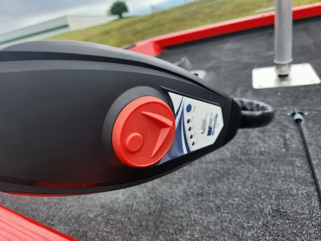 Slide: The Image of Caravelle Raptor 180 Bass 2021 - 7