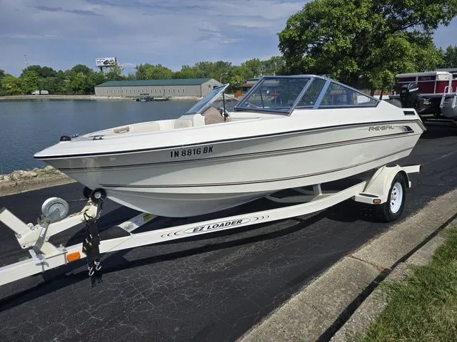 Slide: The Image of Regal 176 SE 1998 - 10