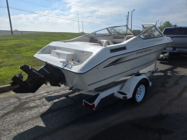 Slide: The Image of Regal 176 SE 1998 - 4