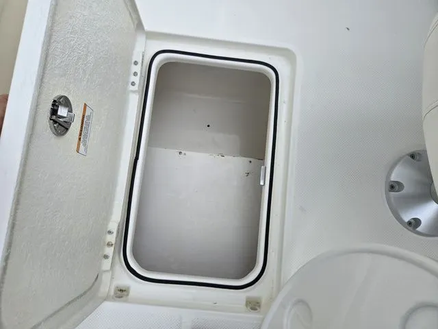 Slide: The Image of Bayliner 642 Cuddy 2015 - 15