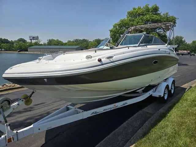 Slide: The Image of Hurricane Sun Deck 2200 2014 - 9