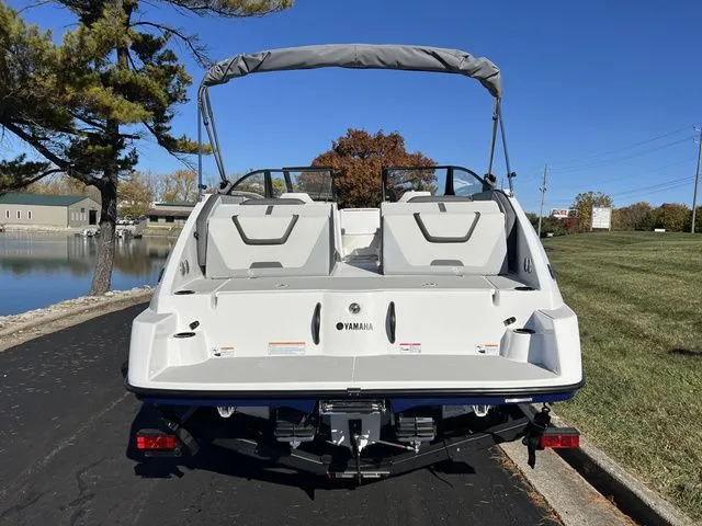 Slide: The Image of Yamaha SX220 Only 1 Yacht Blue Left! 2025 - 6