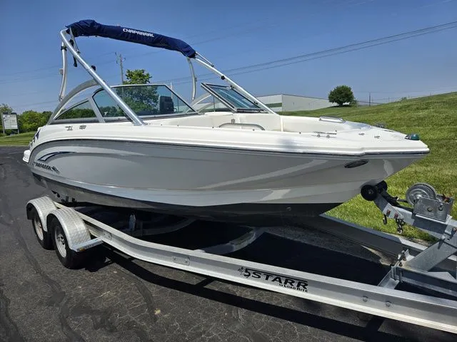 Slide: The Image of Chaparral SSI SPORT BOAT 196 SSI 2011 - 6