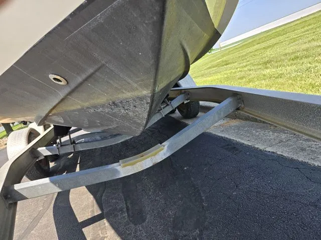 Slide: The Image of Chaparral SSI SPORT BOAT 196 SSI 2011 - 8