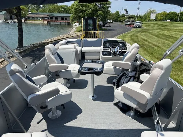 Slide: The Image of Godfrey Sweetwater 2286 Quad Social Tri-Toon 2025 - 17