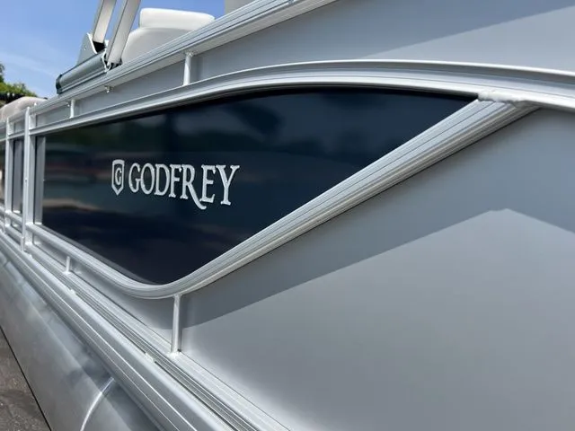 Slide: The Image of Godfrey Sweetwater 2286 Quad Social Tri-Toon 2025 - 25