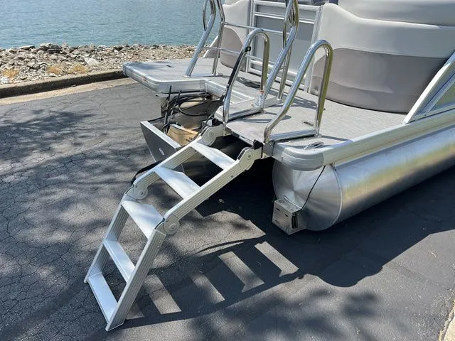 Slide: The Image of Godfrey Sweetwater 2286 Quad Social Tri-Toon 2025 - 7