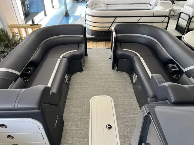 Slide: The Image of Crest Caribbean Sport 230 SLRC W/ 350HP Verado V10! 2025 - 33