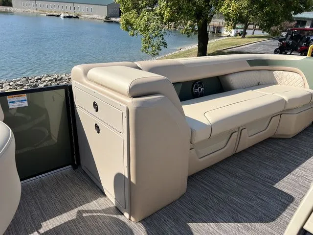 Slide: The Image of Godfrey Sweetwater 2286MT Bar Boat 2025 - 24