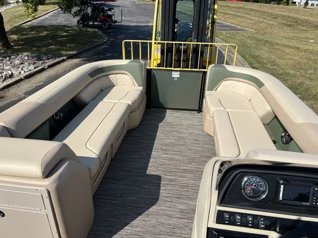 Slide: The Image of Godfrey Sweetwater 2286MT Bar Boat 2025 - 26